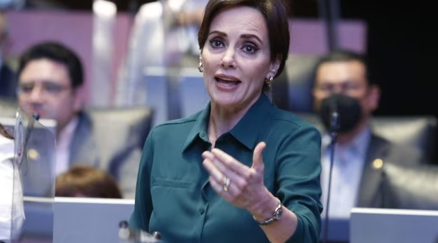 La foto que deprimió a Lilly Téllez y Beatriz Paredes