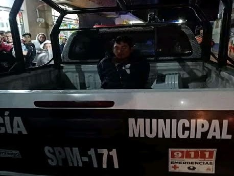 VIDEO Se salva de ser linchado en Huejotzingo, pero le dan tremenda golpiza