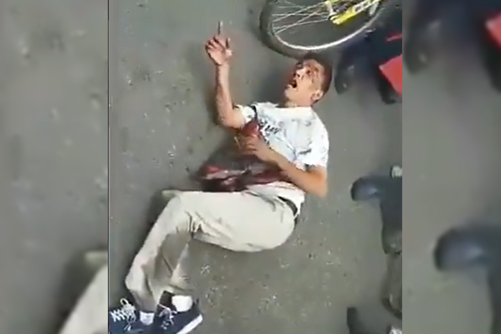 VIDEO Robé limpio, solo fue el celular; dice asaltante golpeado