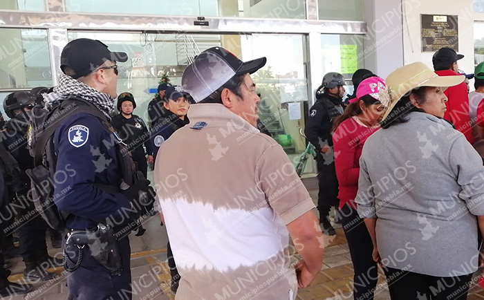Mujer se salva de ser linchada en Huixcolotla