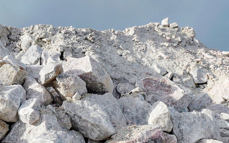 Armenta indicó que 31 concesiones mineras de litio no tienen regulación