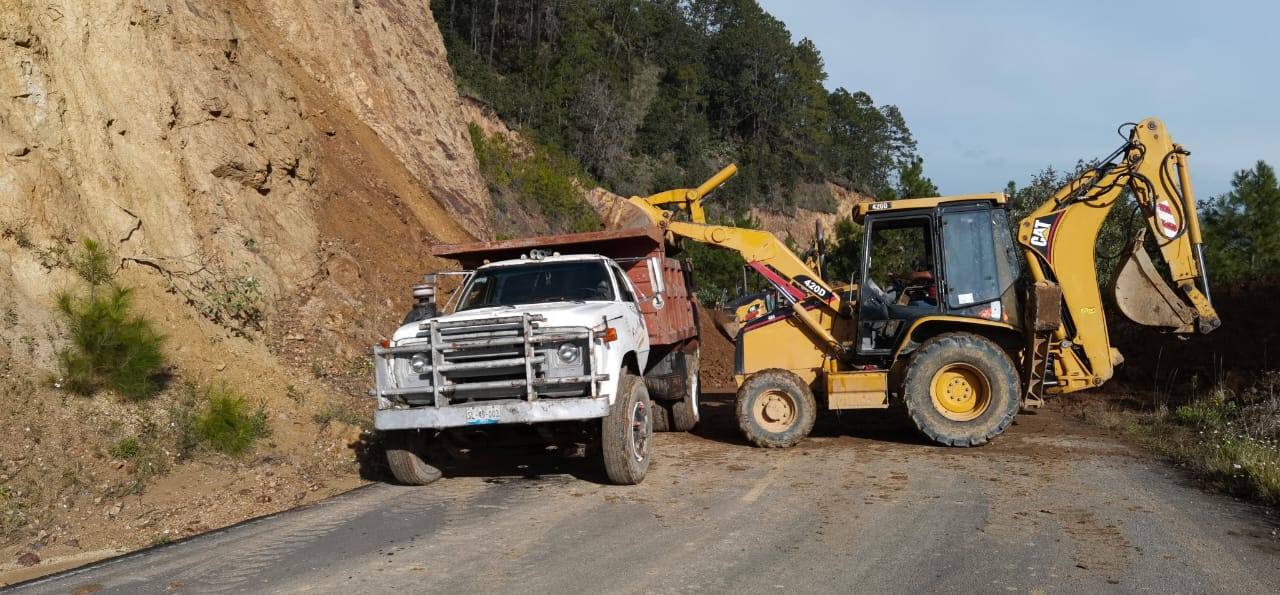 Libera Secretaría de Infraestructura carretera Libres-Ixtacamaxtitlán