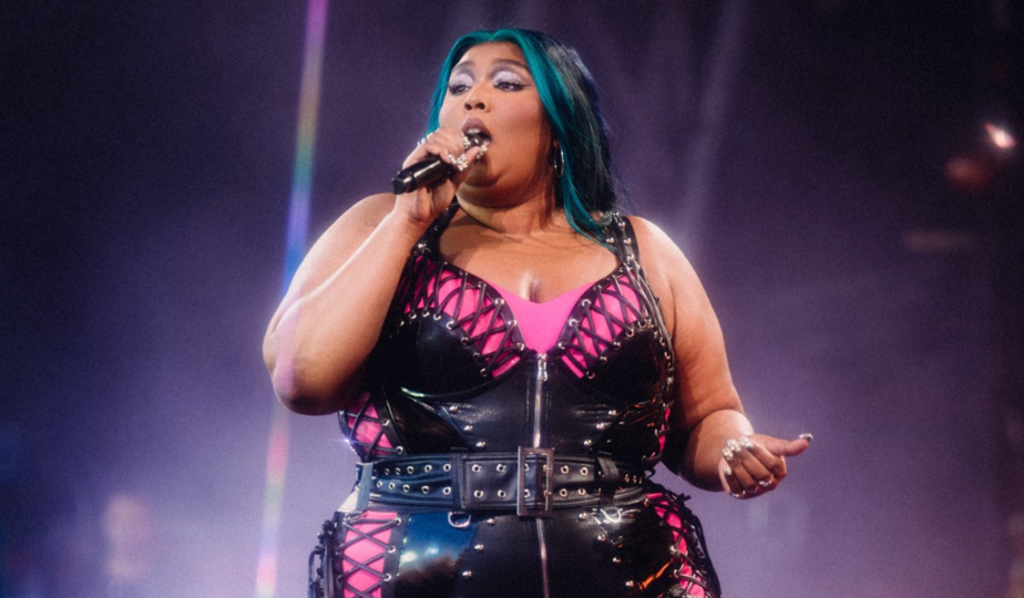 La cantante Lizzo anuncia que deja la industria musical