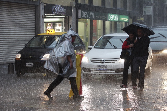 Frente frío 8 bajará las temperaturas y las lluvias seguirán