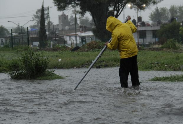 Mantienen alerta por lluvias en 45 comunidades de la Sierra Negra