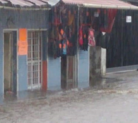 Daños menores por lluvias se reportan en zonas serranas de Puebla