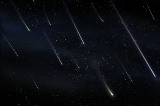 Dónde ver la lluvia de estrellas Líridas en México este 2025