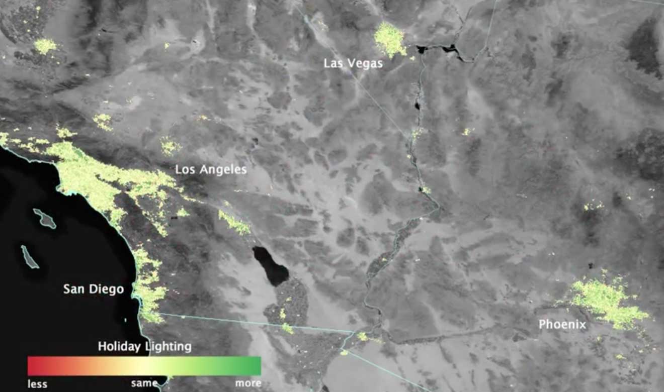 Las luces navideñas se ven desde el espacio