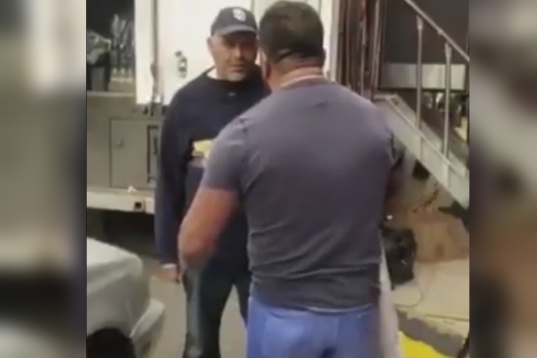 VIDEO Agreden en la calle al luchador Konnan