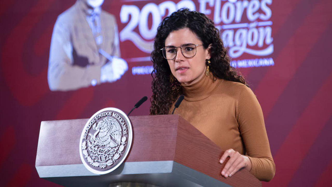 Luisa María Alcalde podría dejar Segob el viernes para ir a Morena: AMLO