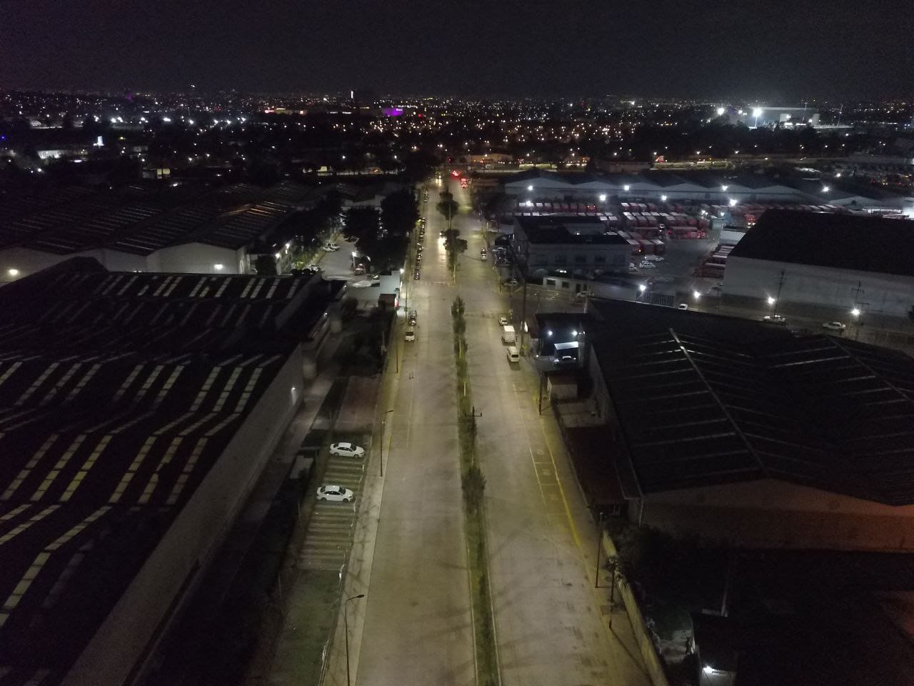 Ayuntamiento mejora alumbrado público en Parque Industrial Puebla 2000
