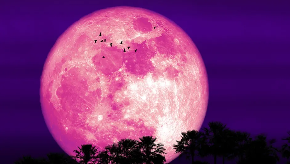 Apunta esta fecha para que observes la Super Luna Llena de Fresa