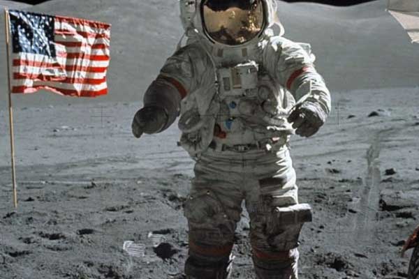 NASA revela video de lo que vio Neil Armstrong en la Luna