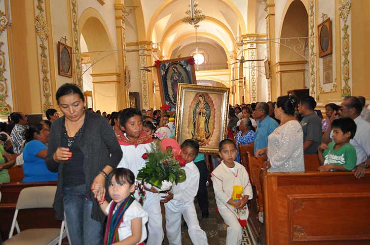 Pide iglesia rescatar valores de la mujer en la celebración guadalupana