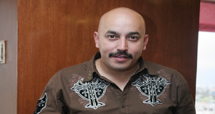 Hospitalizan a Lupillo Rivera y suspenden conciertos