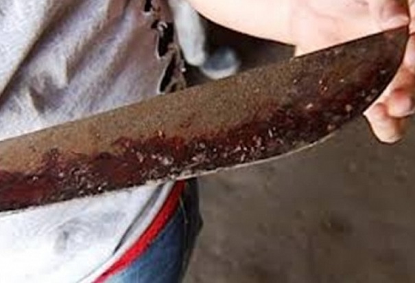 Machetea vigilante a ladrón de bachillerato en Puebla