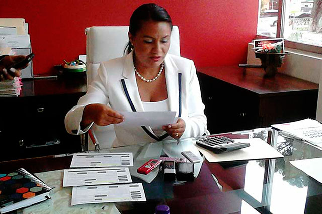 Desmiente alcaldesa de Coronango viaje sin permiso a USA