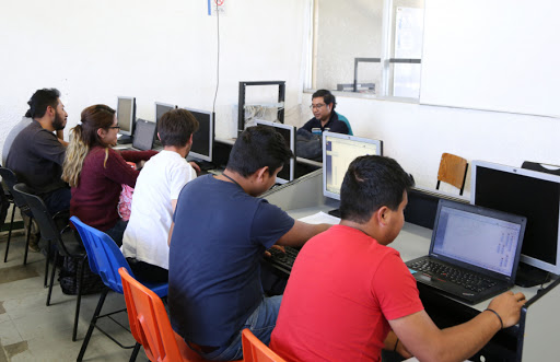 Por contingencia SEP abre diplomados en línea para profesores 