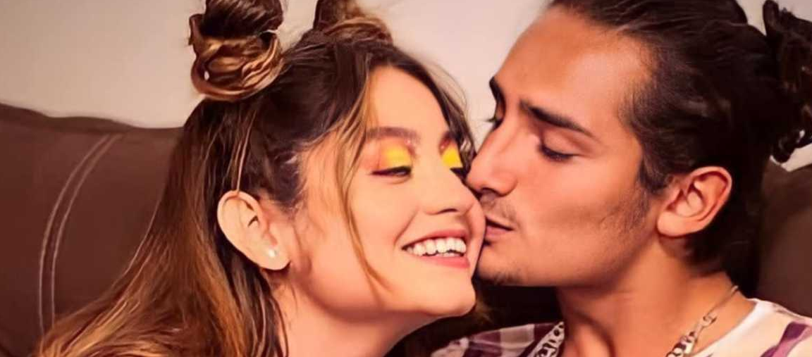 Emilio Osorio está estrenando romance con la actriz y cantante Karol Sevilla