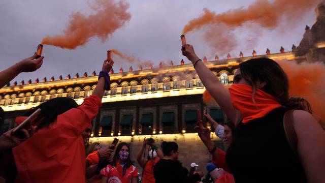 Toma tu moño naranja, otro 25 de noviembre más