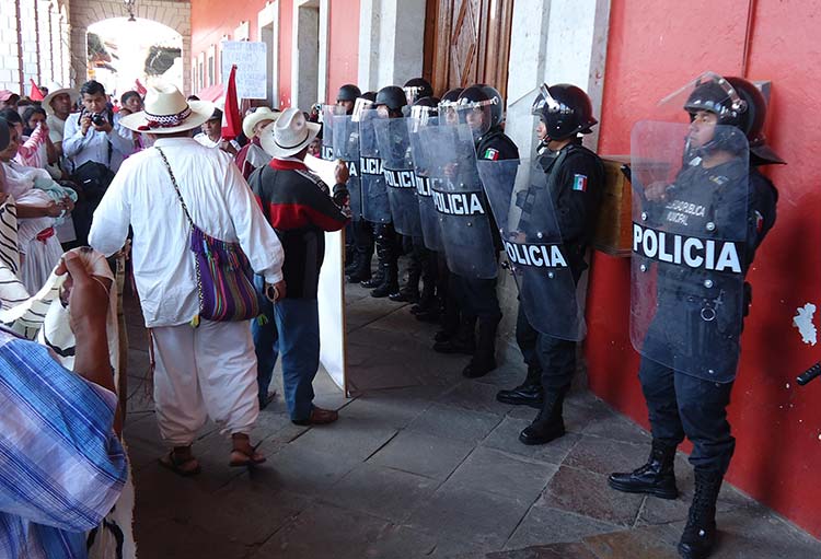 Aprueban en Puebla ley de RMV contra manifestaciones públicas