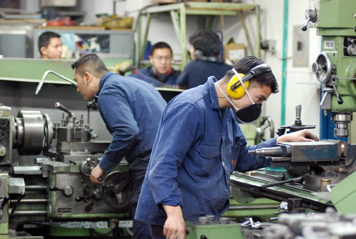 Durante febrero el sector industrial superó meta de crecimiento: Canacintra