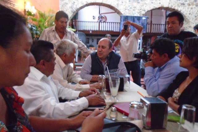 Manzanilla inicia reuniones con ediles auxiliares de Huauchinango