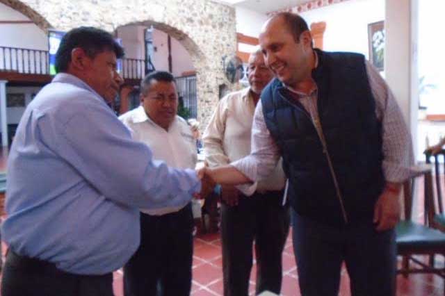 Manzanilla quiere confundir a ciudadanos, dice líder de Morena