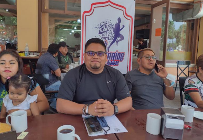 Invitan a la primera carrera con zapatillas en Ajalpan