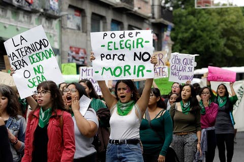 Hasta enero de 2021, discusión sobre aborto en Puebla: Biestro