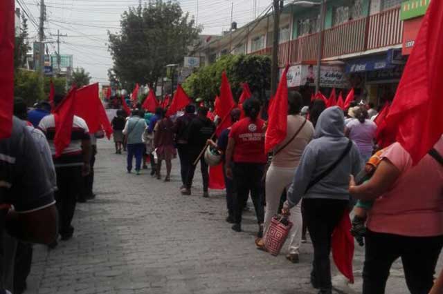 Marchas de Antorcha Campesina tiran ventas en Tehuacán