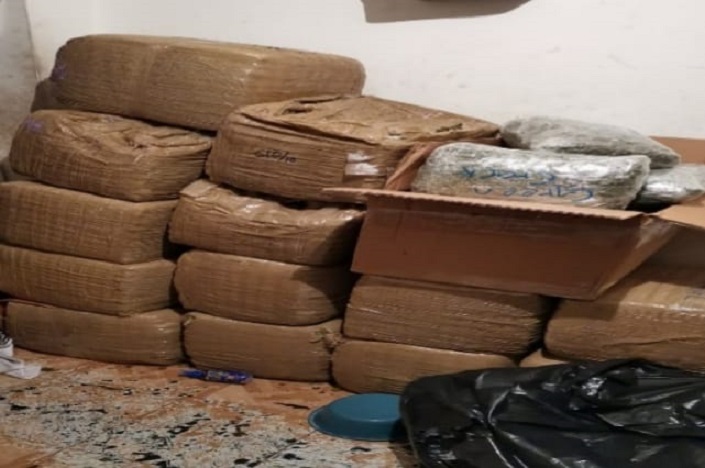 Por falla mecánica, les descubren 59 kilos de marihuana en Puebla