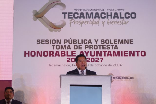 Rinde protesta Mateo Hernández como presidente de Tecamachalco