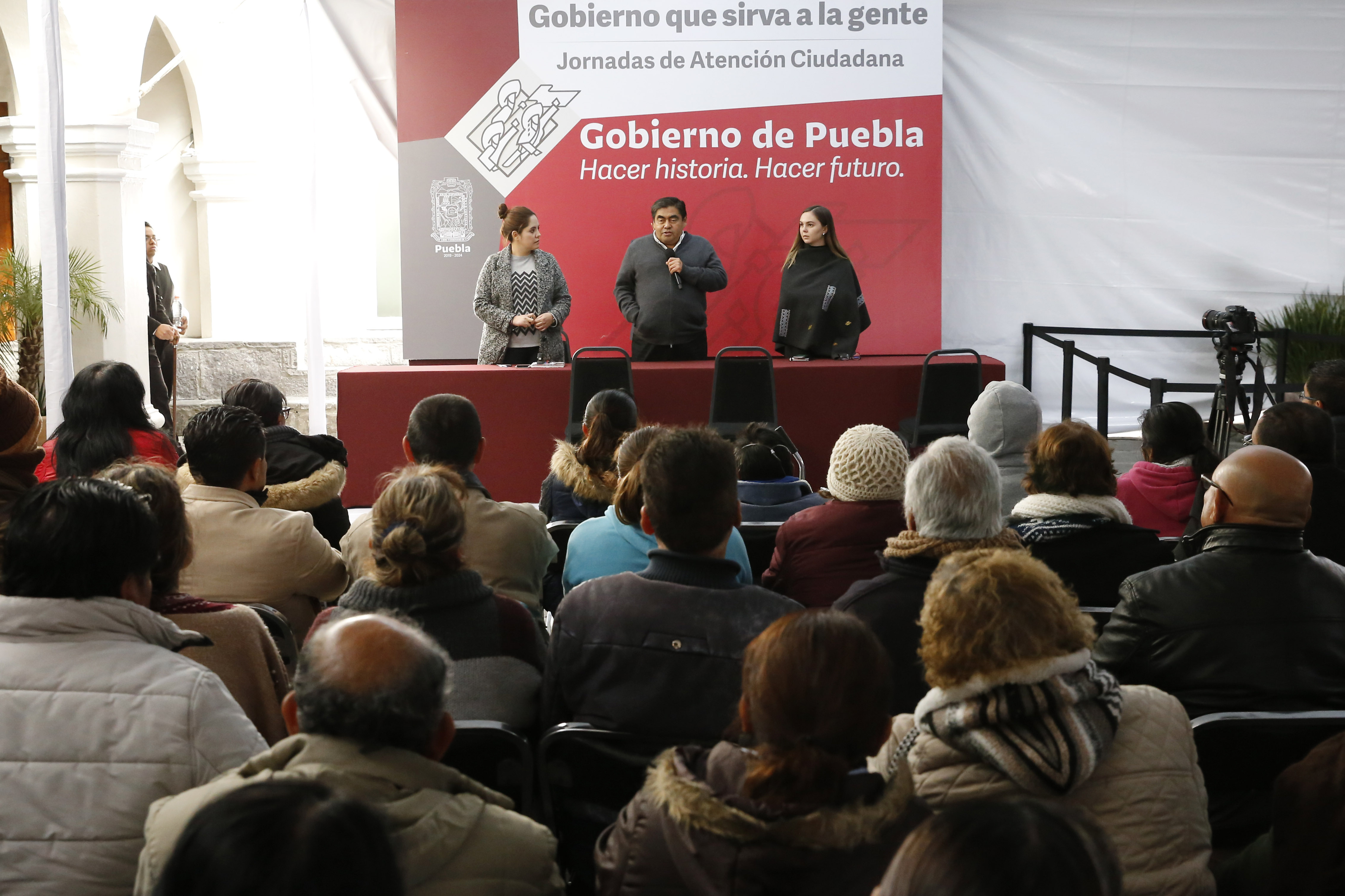 Más de 2 mil ciudadanos fueron atendidos por Barbosa y su gabinete