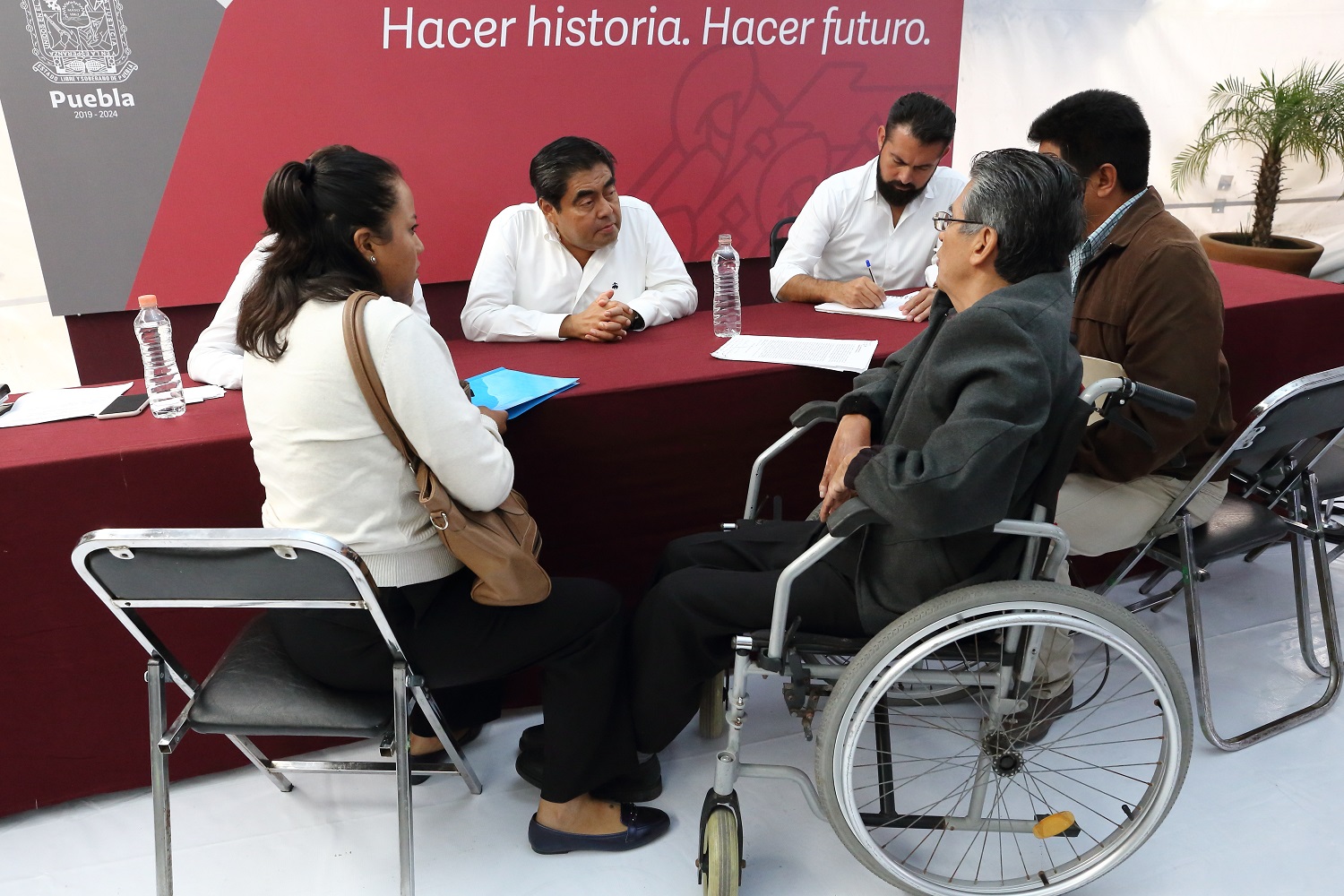 En Jornada Ciudadana, piden a Barbosa apoyo a discapacitados