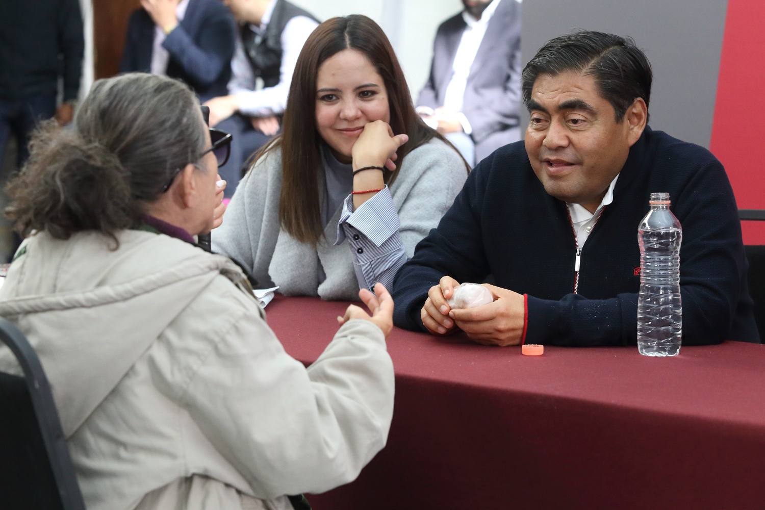 Recibe Barbosa más de 5 mil peticiones en Martes Ciudadano