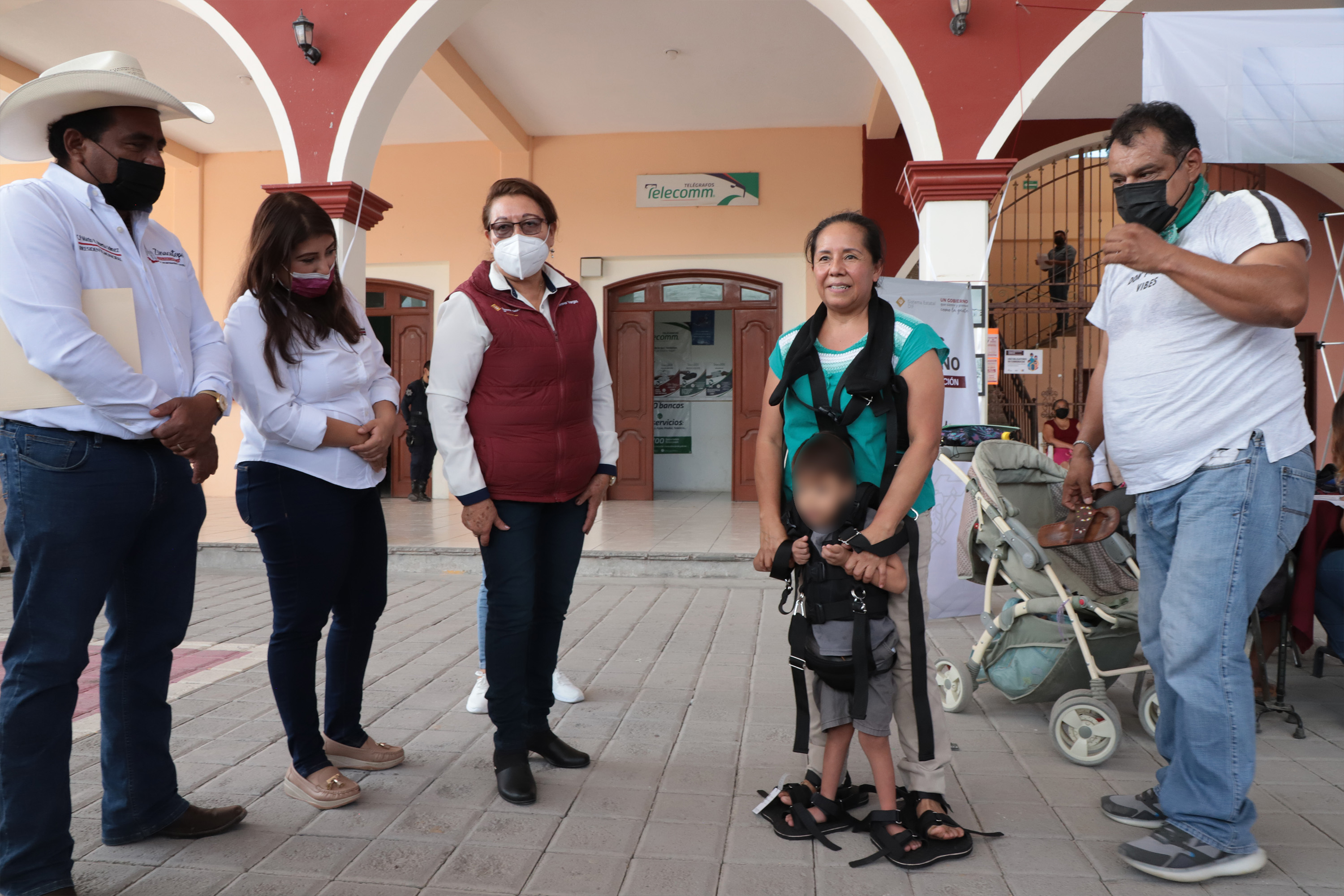Gracias al SEDIF, menor con discapacidad de Zinacatepec podrá rehabilitarse