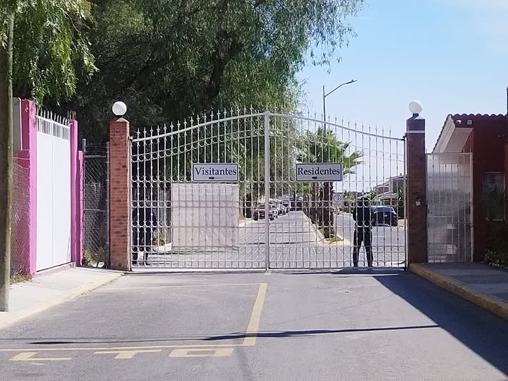 Hallan a médico sin vida en el baño de su domicilio en Tehuacán