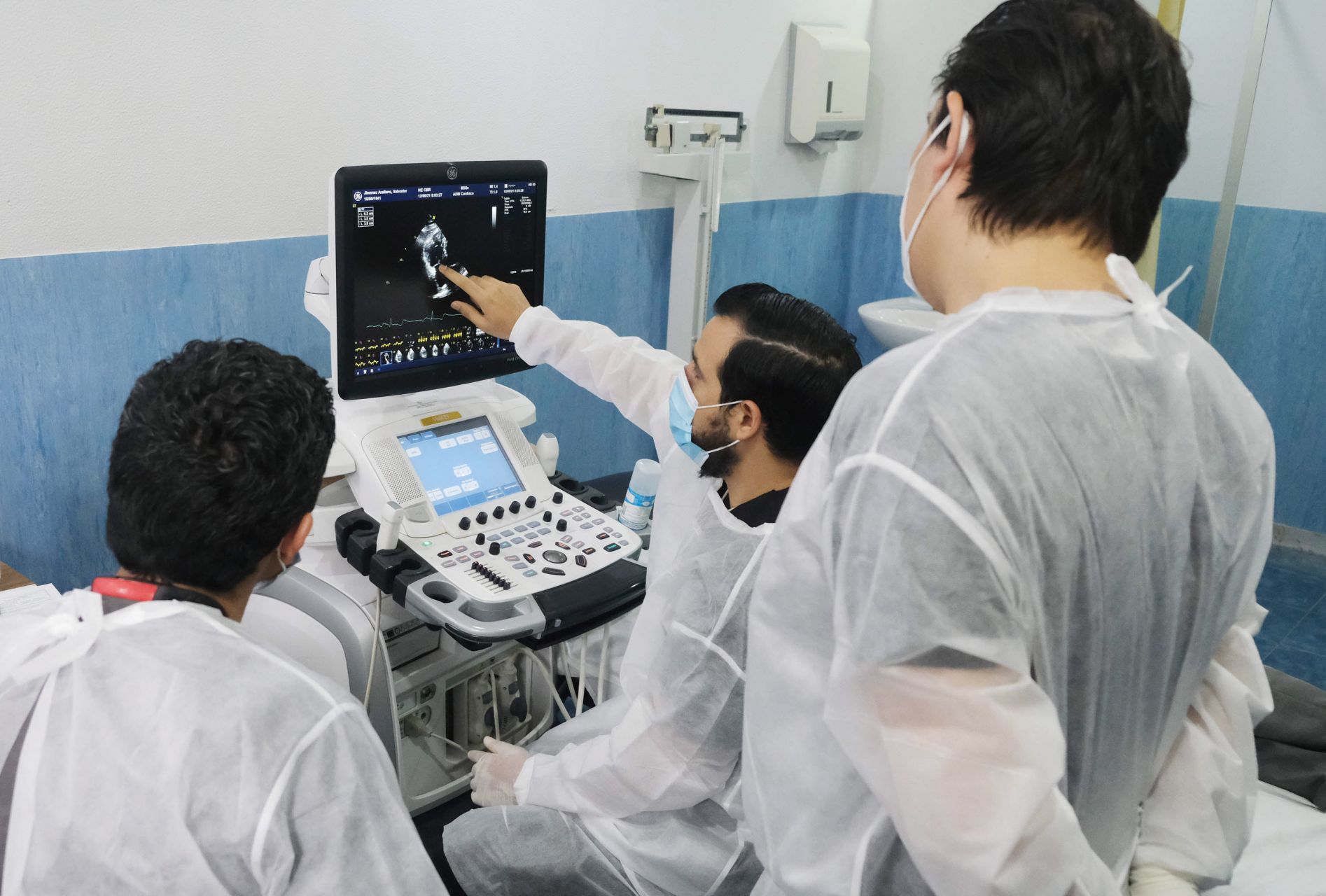 En Puebla hay déficit de 441 médicos especialistas: Salud