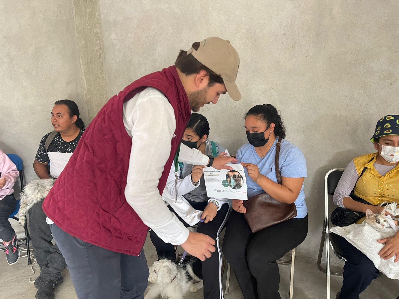 En últimas 24 horas, Salud otorga 175 consultas por caída de ceniza en Puebla
