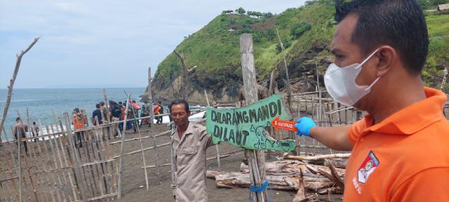 Meditación grupal termina en tragedia en Indonesia; hay 10 muertos