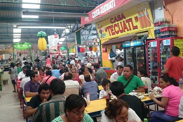 Destaca mercado Benito Juárez como atractivo gastronómico de Atlixco