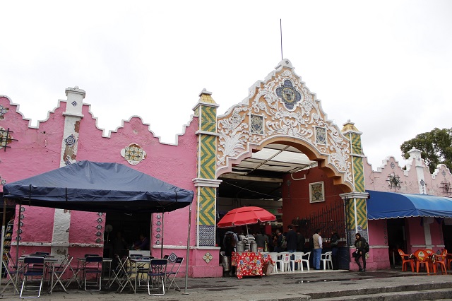 Anuncia Barbosa construcción de nuevo mercado de El Alto