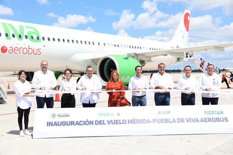 Despega el primer vuelo entre Mérida y Puebla