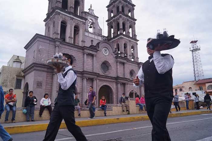 Teziutlán celebra la Carrera de Meseros 2014