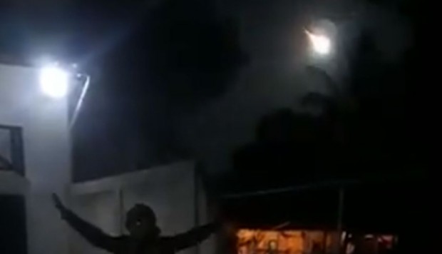 VIDEO Captan caída de gran meteorito en Venezuela