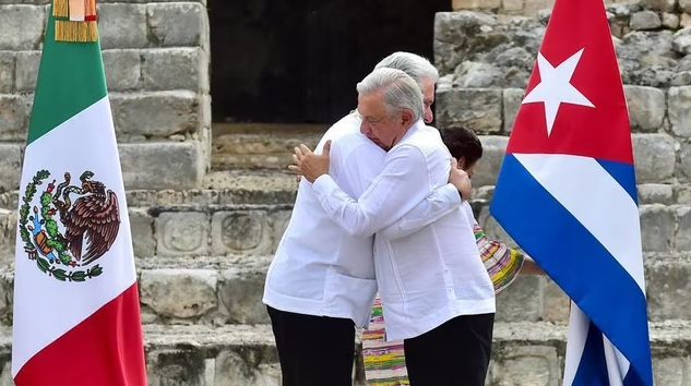 El juego de Andrés con Cuba