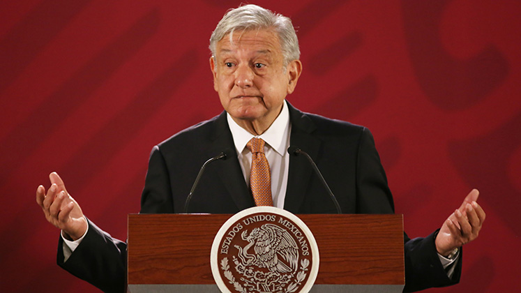 AMLO anuncia reestructuración de la deuda externa