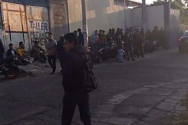 Se manifiestan en MexMode contra ampliación de jornadas