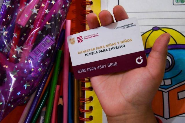 Tutores deben validar datos para conservar "Mi Beca para Empezar" 2025